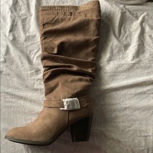 Women’s taupe heel boots